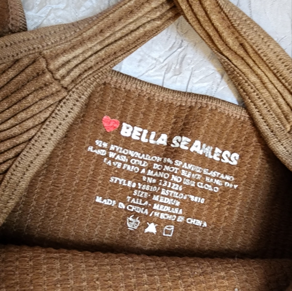 BELLA SEAMLESS BY FREE PEOPLE TOP SZ M - Picture 14 of 16
